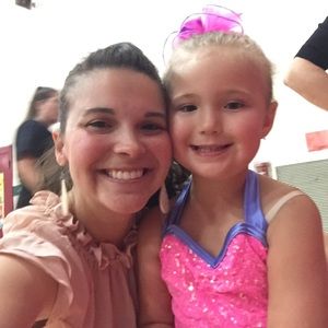 Meet your Posher, Stephanie